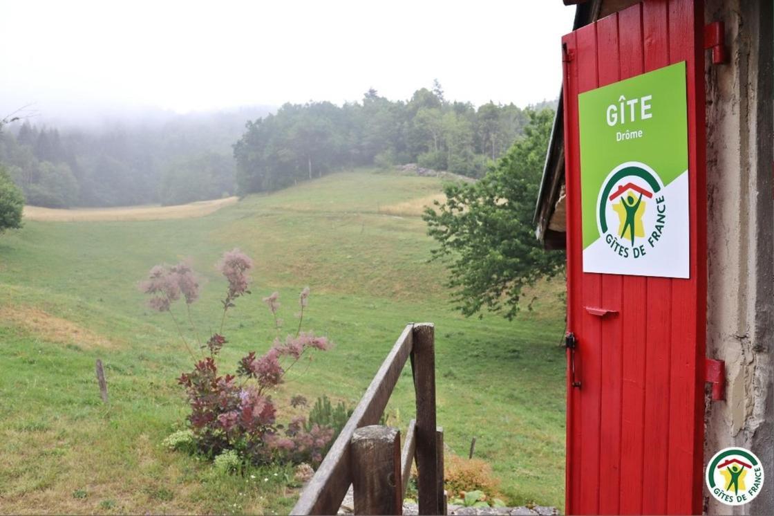 Gite Bard Des Ours Saint-Martin-en-Vercors Bagian luar foto